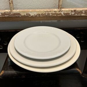 3 vintage plates